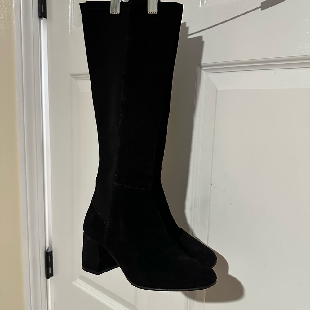 Elegant Black Knee-High Women's Boots